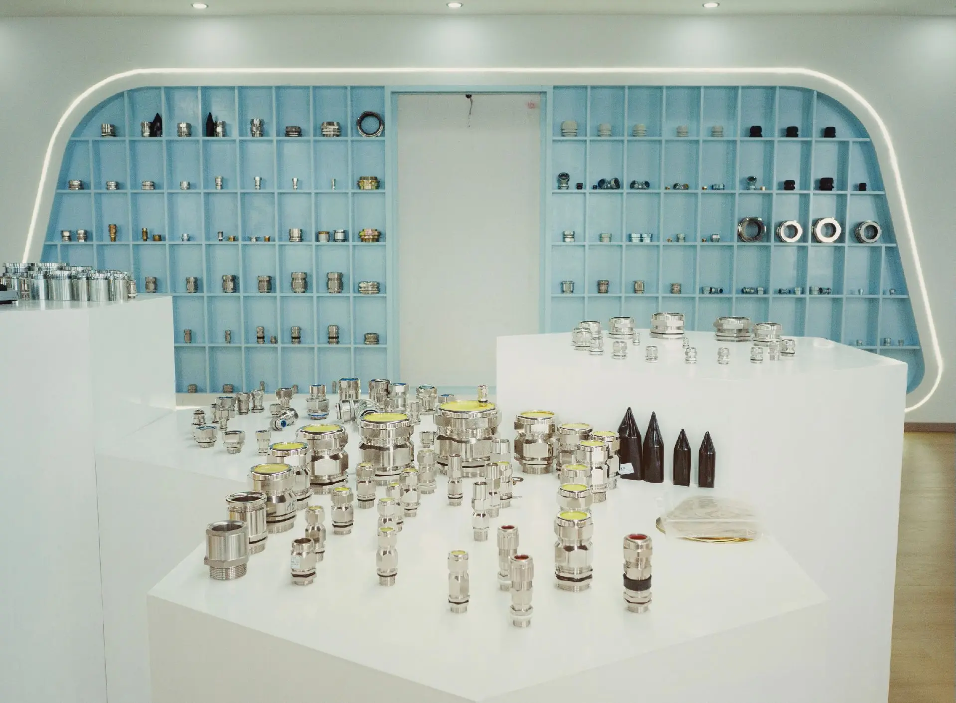Voltaglands cable gland product display with multiple sizes and materials